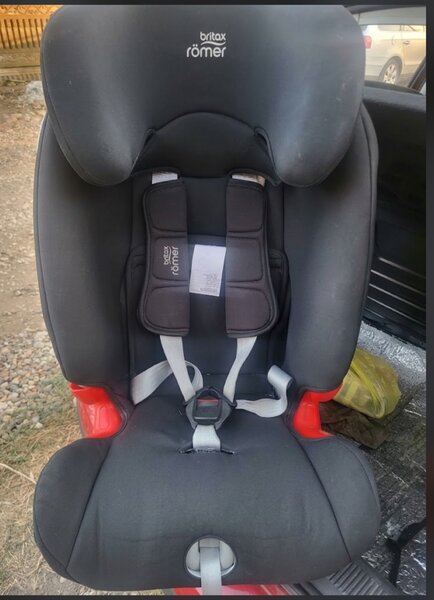 Scaun auto Britax Römer Advansafix (9–36 kg) Isofix & Top Tet
